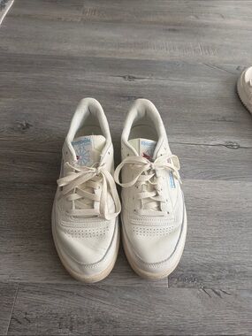Reebok Off-White Leather Low-Top Sneakers with Blue & Red Logo